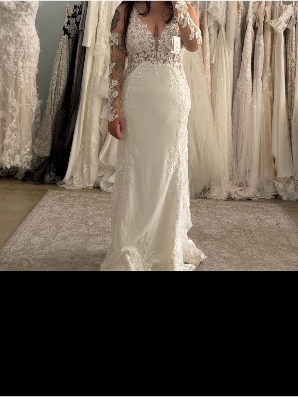 Azazie Estephanie Wedding Dress Size 14 Ivory NEW Never Worn Lace Mermaid Gown.